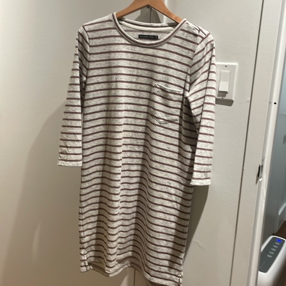 Shift Knit Dress - Picture 3 of 4